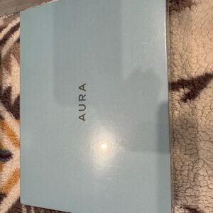 Aura Light Blue Box
